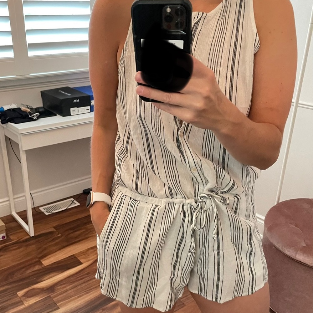 Aritzia Linen Jumper